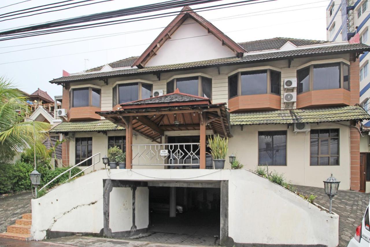 Reddoorz Near Malioboro Tugu Station Jogja Yogyakarta Exterior foto