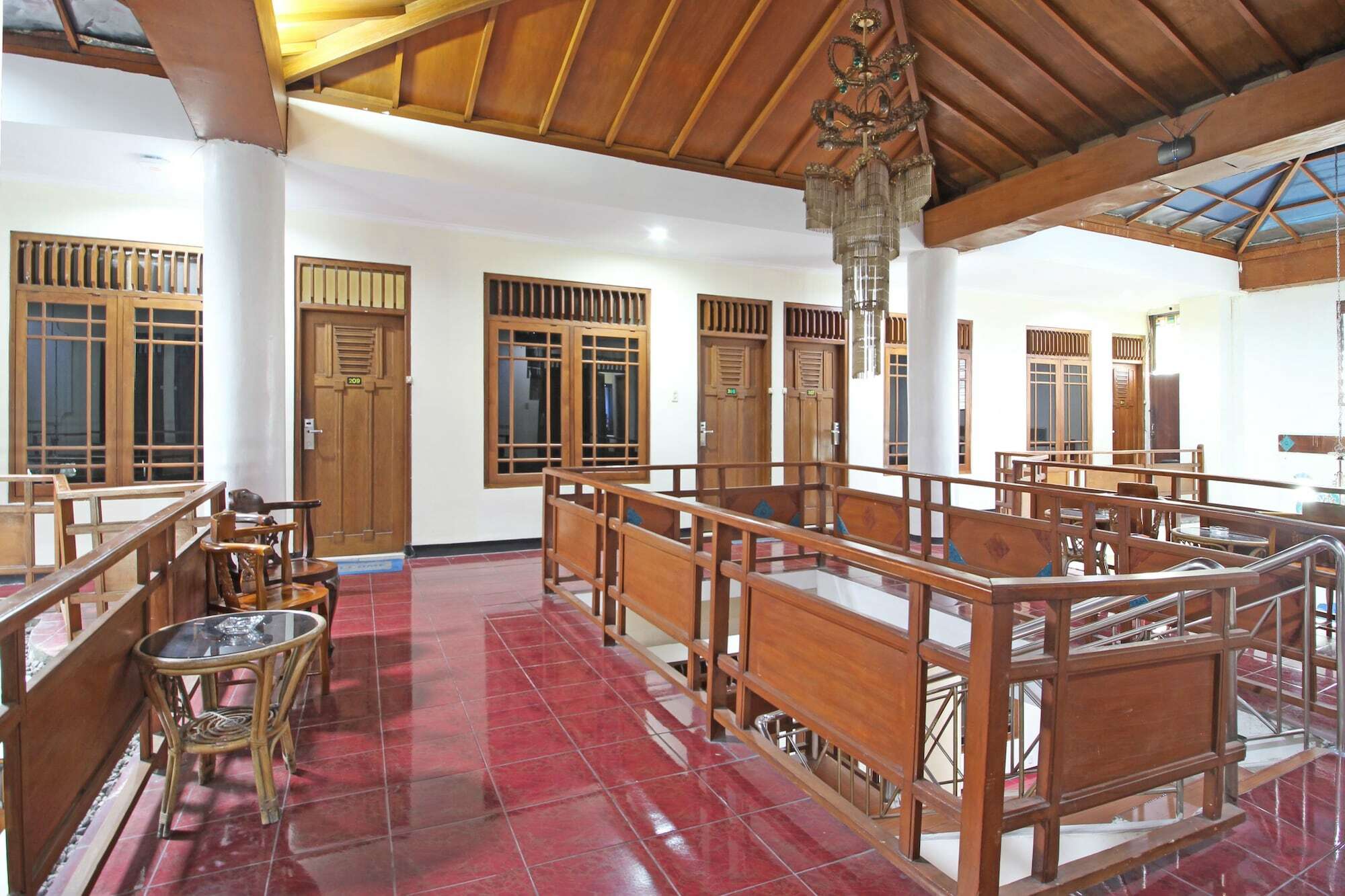 Reddoorz Near Malioboro Tugu Station Jogja Yogyakarta Exterior foto